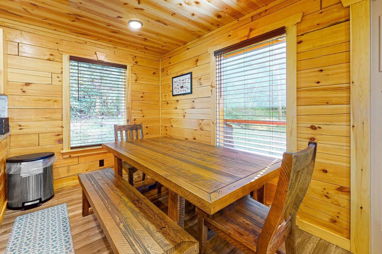 Villa Knotty Escape Gatlinburg Esterno foto