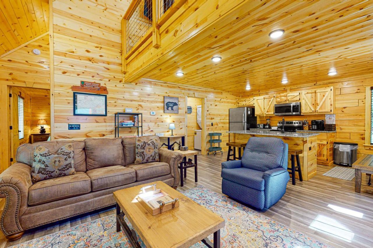 Villa Knotty Escape Gatlinburg Esterno foto